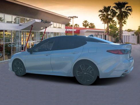 Used 2026 Toyota Camry XSE image 5