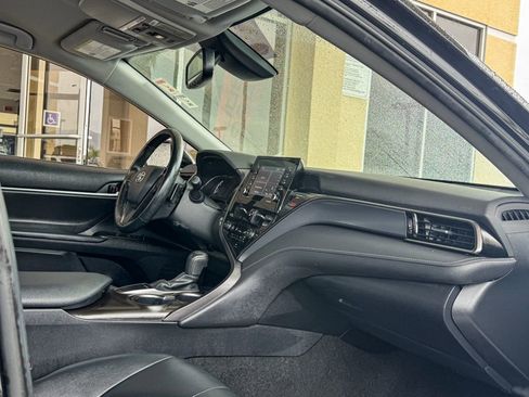 Used 2023 Toyota Camry SE image 22