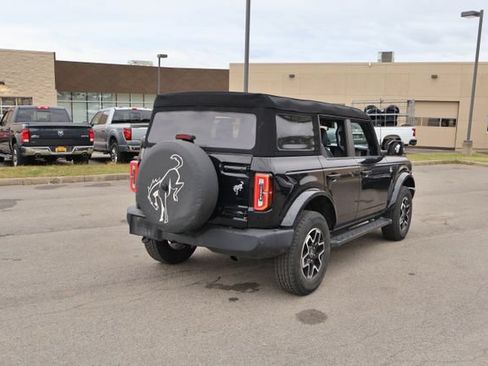 Used 2023 Ford Bronco Outer Banks AWD/4WD image 6