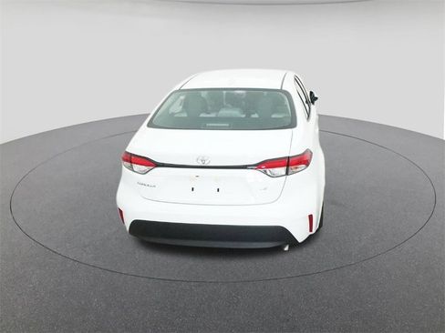 New 2026 Toyota Corolla LE image 7