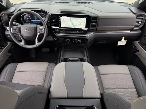 New 2026 Chevrolet Silverado 2500 ZR2 AWD/4WD image 10