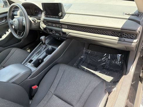 Used 2023 Honda Accord LX image 11