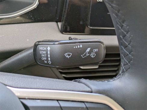 Certified 2025 Volkswagen Jetta S image 35