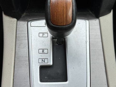 Used 2014 Subaru Outback 2.5i Limited w/ Moonroof Package image 19