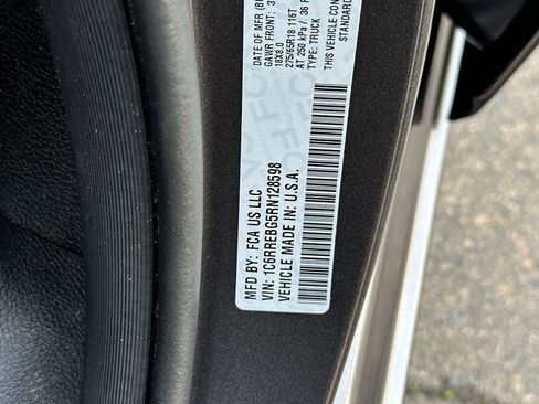 Used 2024 RAM 1500 Big Horn image 26