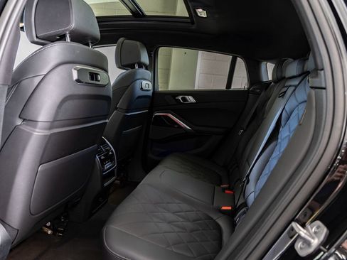 Used 2025 BMW X6 xDrive40i image 22