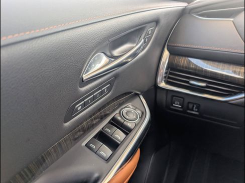 Used 2019 Cadillac XT4 Premium Luxury w/ Driver Assist Package FWD image 21