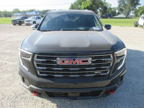 New 2026 GMC Acadia AT4 w/ Luxury Package AWD/4WD image 11
