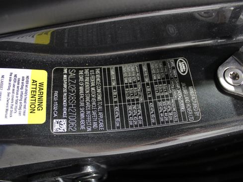Used 2025 Land Rover Range Rover Evoque S AWD/4WD image 35