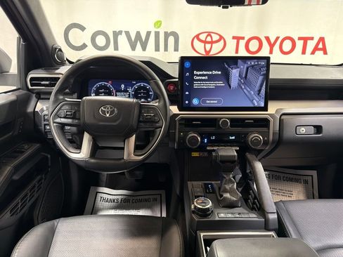 Used 2025 Toyota 4Runner TRD Off-Road Premium w/ Tow Technology Package AWD/4WD image 24