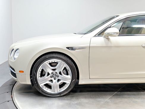 Used 2015 Bentley Flying Spur W12 AWD/4WD image 52