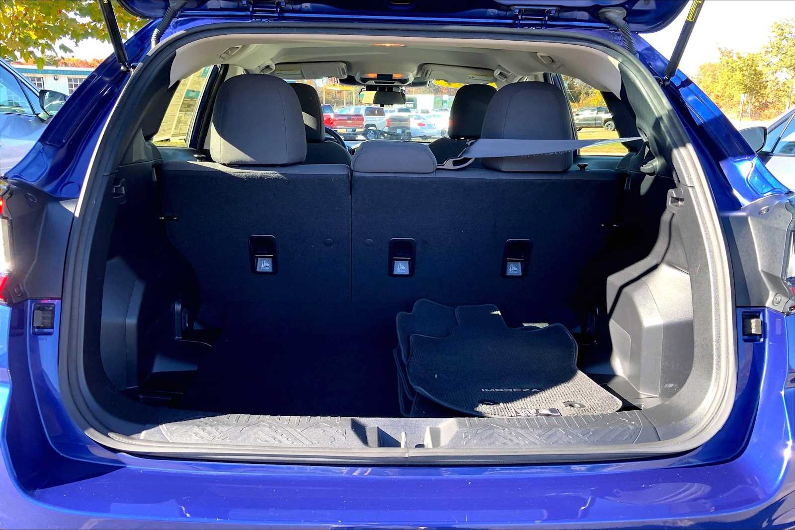 Used 2024 Subaru Impreza 2.0i AWD/4WD image 32