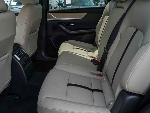 New 2025 MAZDA CX-70 Plug-In Hybrid w/ Premium Pkg image 21