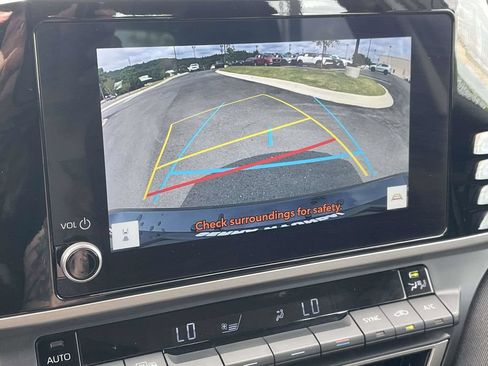 Used 2025 Toyota Camry LE FWD image 15