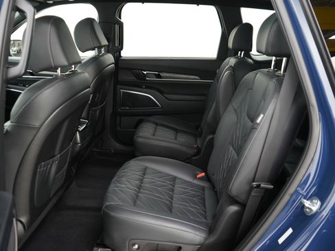 Used 2024 Kia Telluride SX X-Line image 18