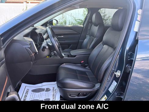 Used 2025 MAZDA CX-50 AWD 2.5 S w/ Premium Plus Pkg image 11