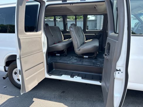 Used 2012 Chevrolet Express 2500 LS RWD image 13