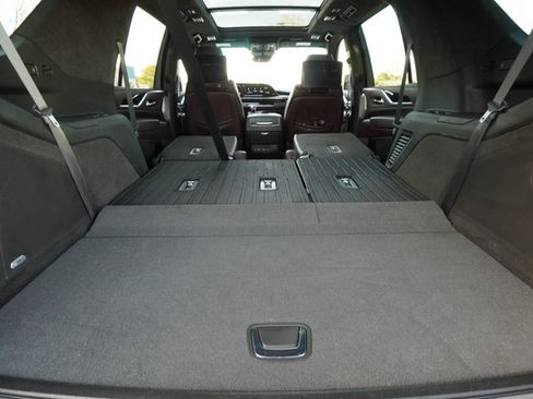 Used 2023 Cadillac Escalade V AWD/4WD image 33