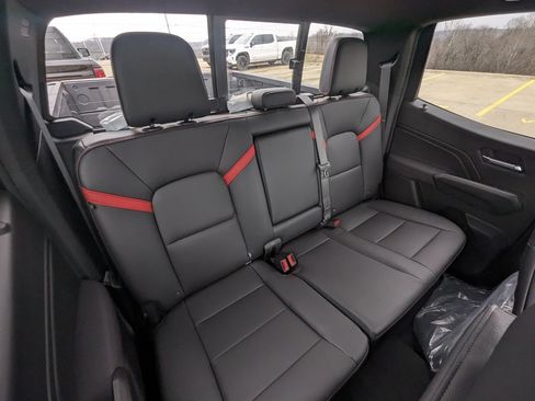 New 2026 Chevrolet Colorado Z71 w/ Technology Package image 15