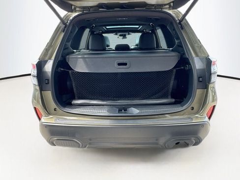 Used 2025 Subaru Forester Touring AWD/4WD image 23