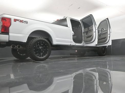 Used 2022 Ford F250 XL w/ Power Equipment Group AWD/4WD image 58