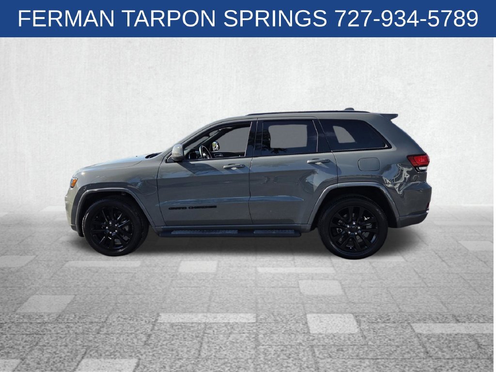 Used 2020 Jeep Grand Cherokee Altitude RWD image 5