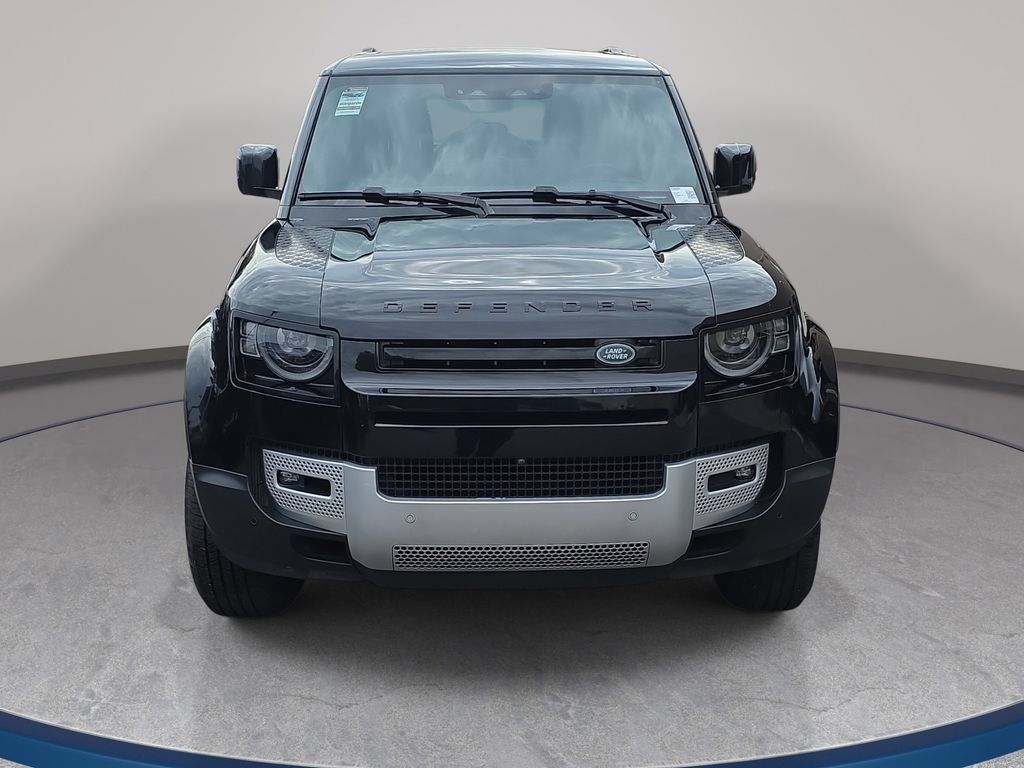 Certified 2025 Land Rover Defender 110 S AWD/4WD image 3