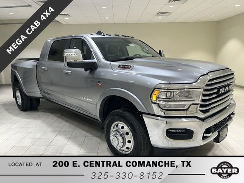 Used 2024 RAM 3500 Limited w/ Towing Technology Group image 7