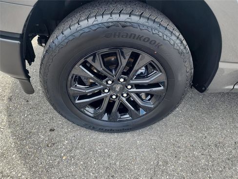 Used 2024 Ford F150 XL image 9