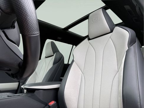 Certified 2025 Lexus TX 500h AWD w/ Technology Package image 11