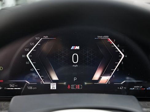 New 2026 BMW X6 xDrive40i w/ Climate Comfort Package image 32