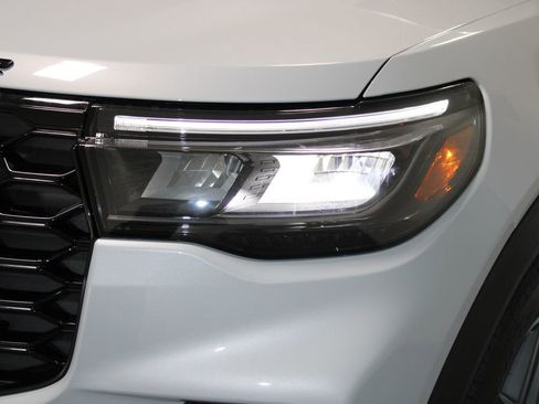 New 2026 Ford Explorer ST image 61