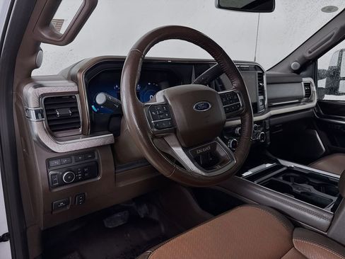 Used 2023 Ford F350 King Ranch image 9