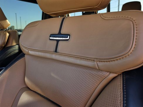 Used 2024 Ford F250 Platinum image 18