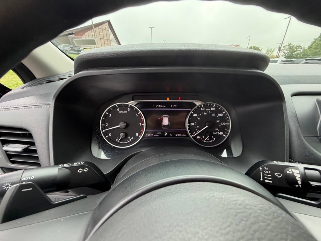 Used 2024 Nissan Rogue S AWD/4WD image 28