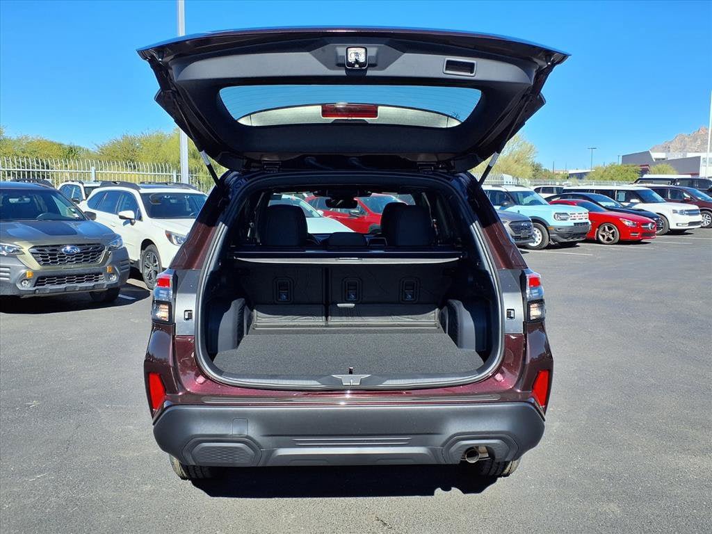 Used 2026 Subaru Forester Premium AWD/4WD image 14