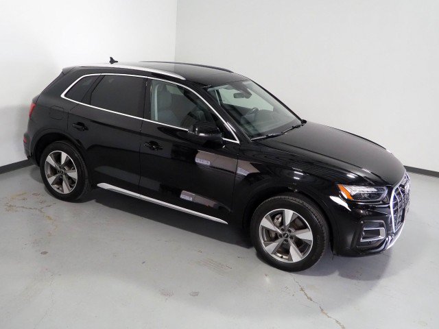 Used 2023 Audi Q5 2.0T Premium w/ Convenience Package AWD/4WD image 12
