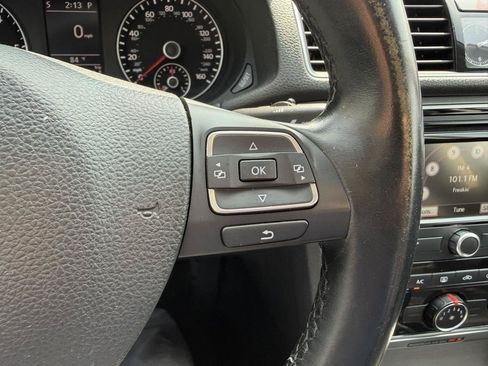 Used 2015 Volkswagen Passat TDI SE FWD image 25