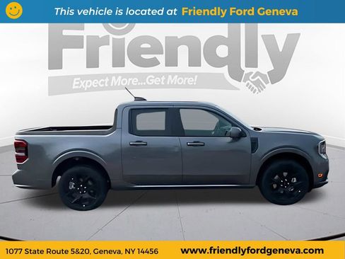 Used 2025 Ford Maverick Lobo AWD/4WD image 4