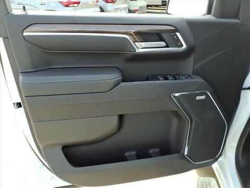 New 2026 Chevrolet Silverado 1500 LT Trail Boss w/ Safety Package image 17