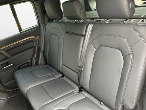 Certified 2025 Land Rover Defender 110 S AWD/4WD image 12