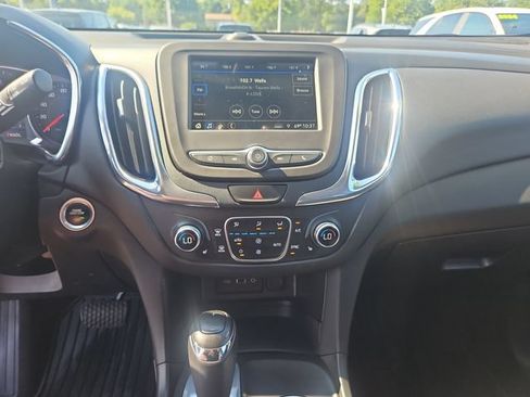 Used 2019 Chevrolet Equinox LT FWD image 19