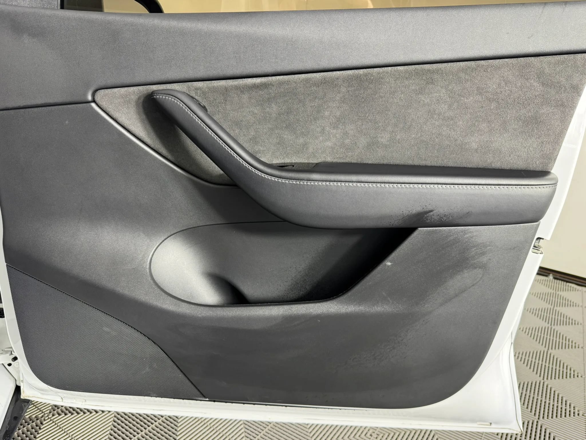 Used 2020 Tesla Model Y Long Range AWD/4WD image 41