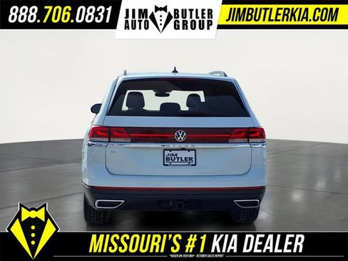 Used 2024 Volkswagen Atlas SE image 25