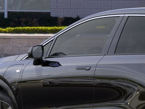 New 2026 Cadillac Optiq Luxury 1 RWD image 12