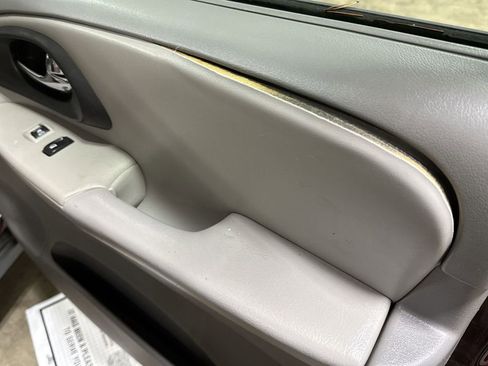 Used 2007 Chevrolet TrailBlazer LS w/ LS Preferred Equipment Group image 48