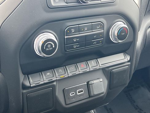 New 2026 GMC Sierra 1500 Pro w/ Graphite Edition AWD/4WD image 18