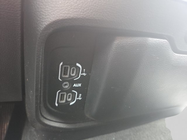 Used 2021 RAM 1500 Laramie AWD/4WD image 18