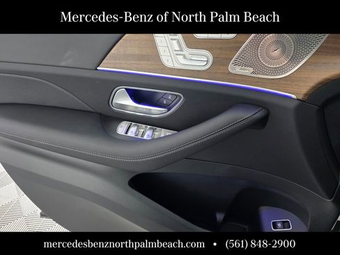 New 2026 Mercedes-Benz GLS 450 4MATIC image 24