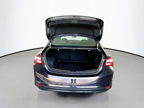 Used 2022 Chevrolet Malibu LT FWD image 27